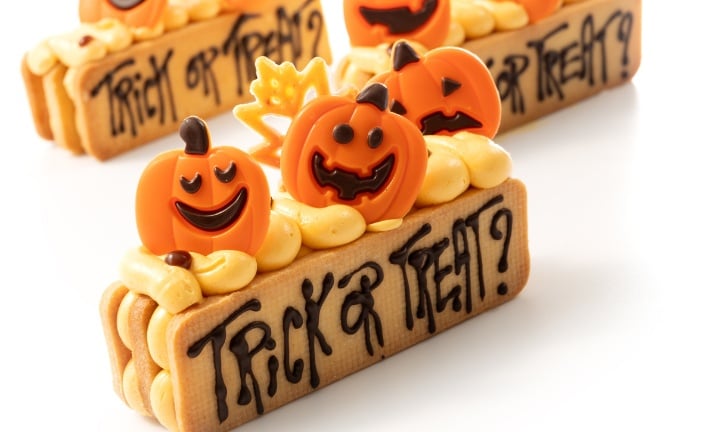 Dobla Playful chocolate decorations for Halloween